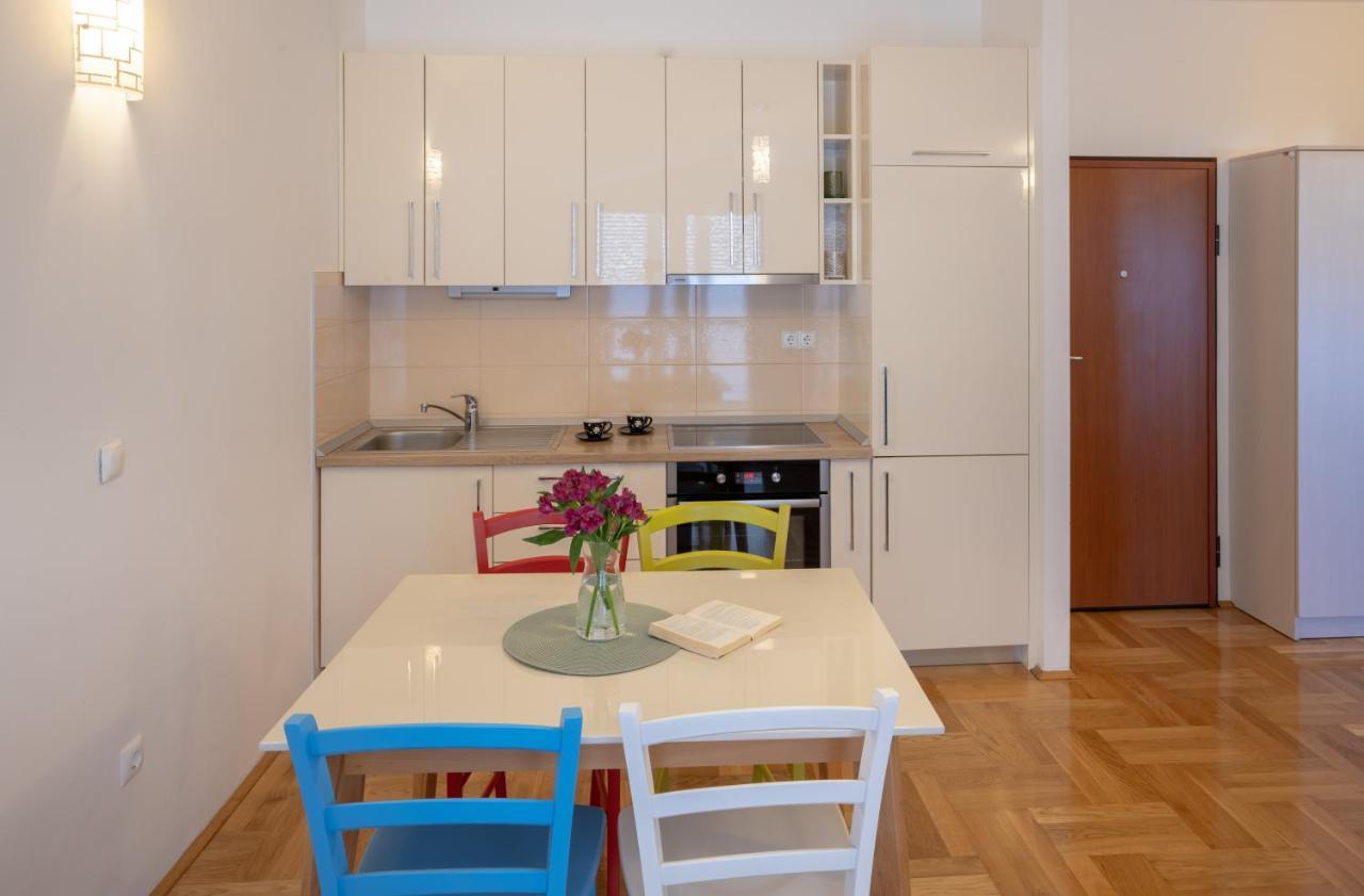 Beach Spot Apartments Макарска Экстерьер фото