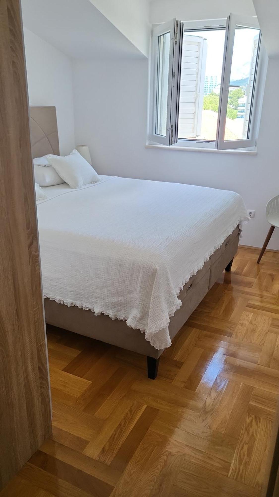 Beach Spot Apartments Макарска Экстерьер фото